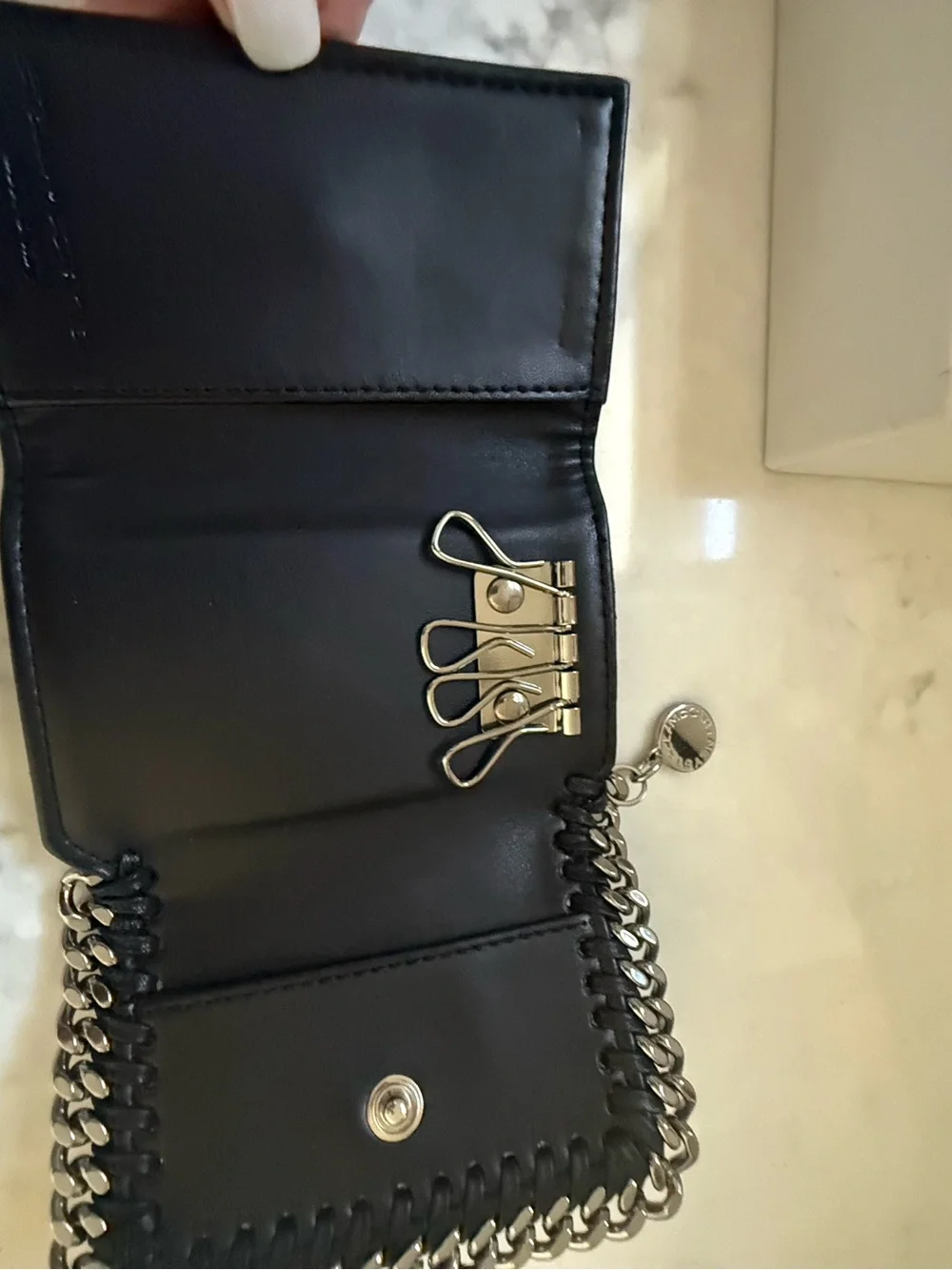 Stella McCartney brand new key wallet NWOT has original box and tissue - Picture 3 of 4